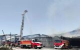 مهار سریع آتشسوزی انبار دانههای روغنی در بندر امام خمینی مهار سریع آتشسوزی انبار دانههای روغنی در بندر امام خمینی