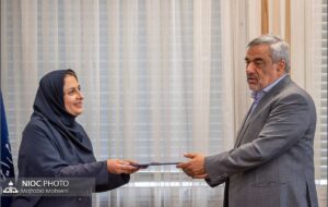 روز شلوغ آیین‌های تودیع و معارفه مدیران ارشد نفت در دفتر حمید بورد/از اروندان تا انتصاب یک بانوی نفتی+تصاویر
