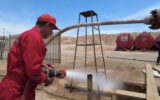 عملیات کم‌نظیر متخصصان نفتی برای ایمن‌سازی یک چاه یک قرنی